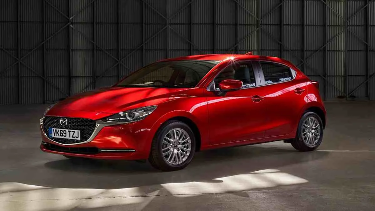 Mazda 2 Hatchback Sedan Jakarta 2026 – Harga OTR Mulai Rp 371.100.000